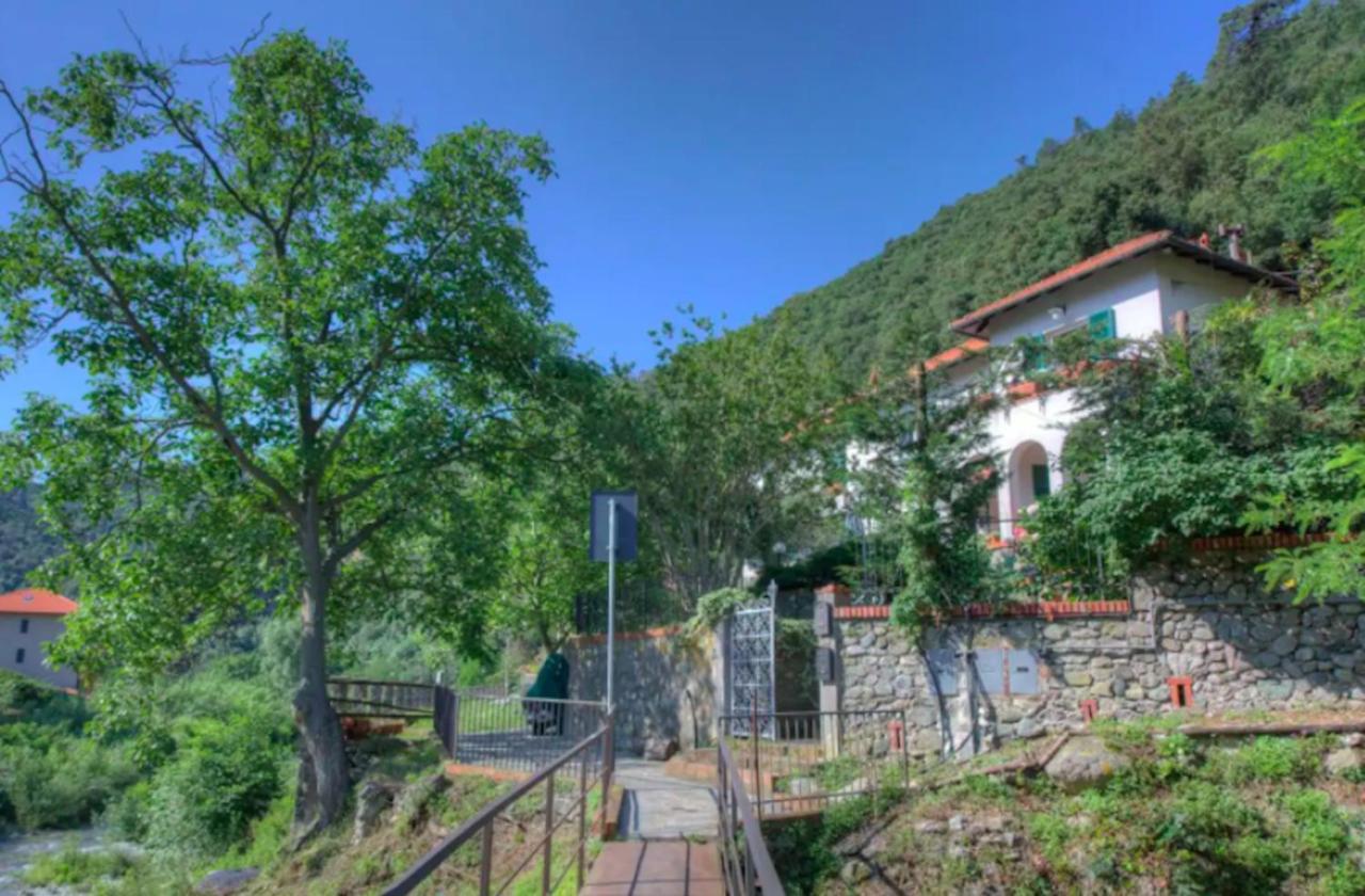 شقة La Casa Sul Fiume ألبيسولا سوبيريوري المظهر الخارجي الصورة